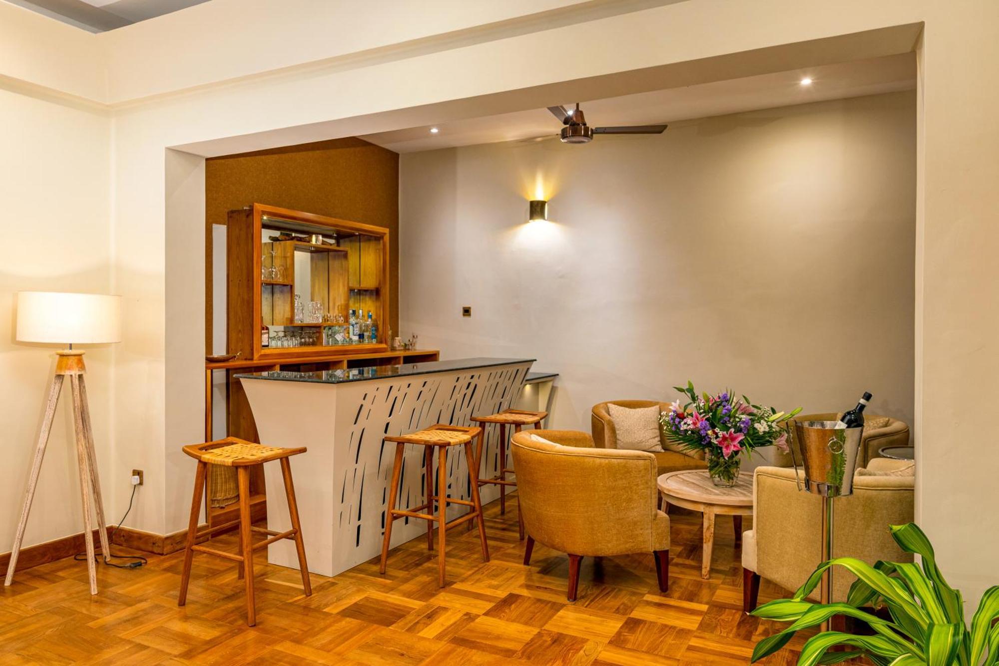 Acomodação com café da manhã  Collection 5*